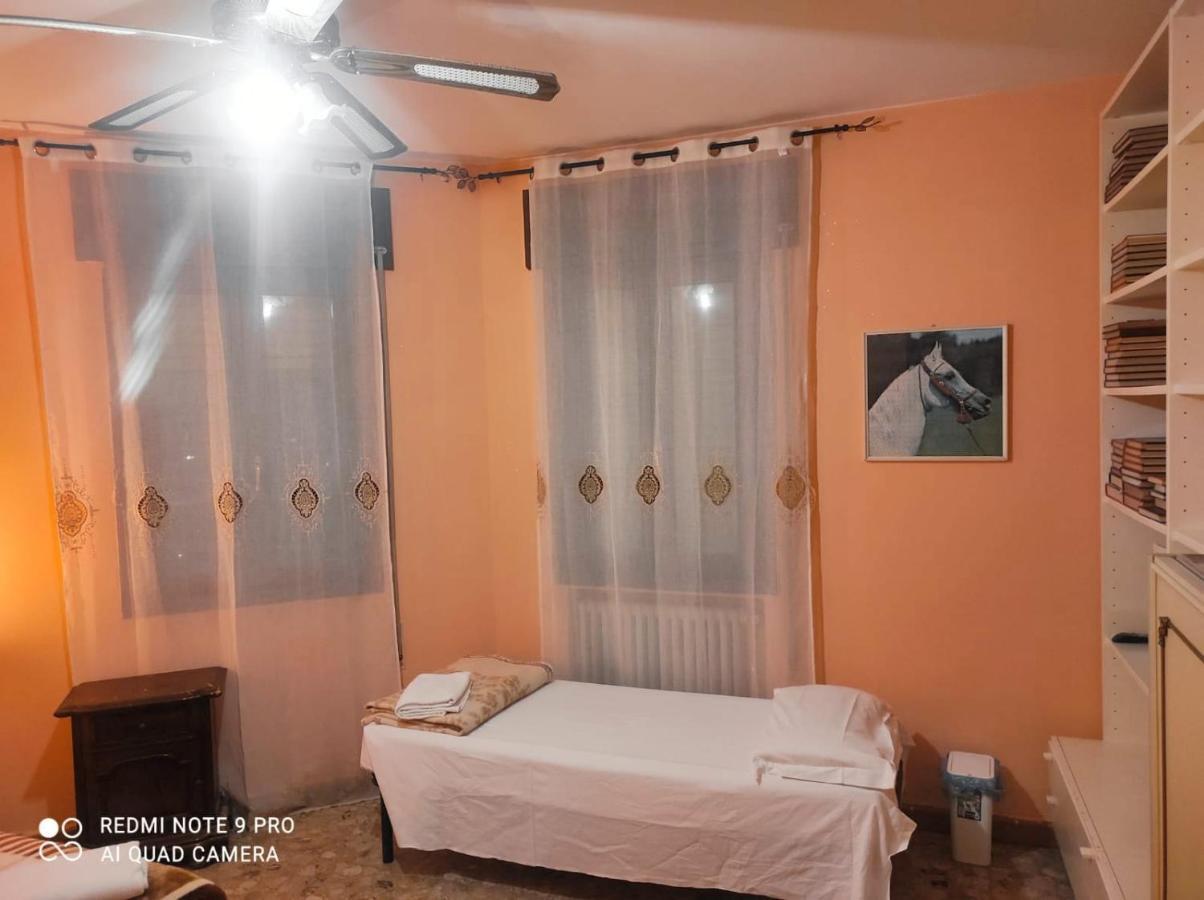 B&B Paradiso Местре Екстер'єр фото